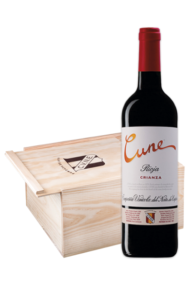 Caja madera con botella cune crianza