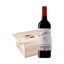 Wooden box with bottle cune crianza